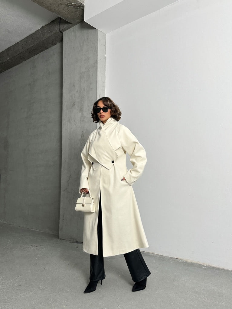 Miral Wear Beyaz Oversize Kaşe Kaban